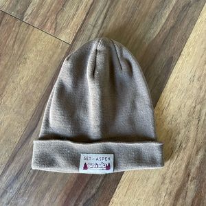 Set Active beanie